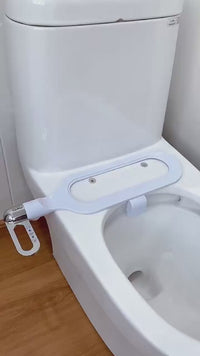 Bidet Attachment for Toilet Seat ©
